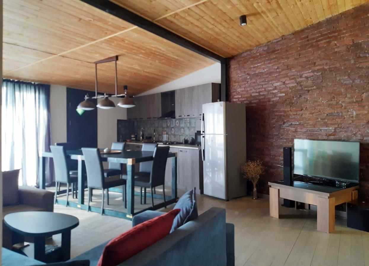 View Apartment Tbilisi Zewnętrze zdjęcie